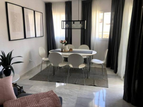Neu renovierte, moderne Wohnung in Strandnähe